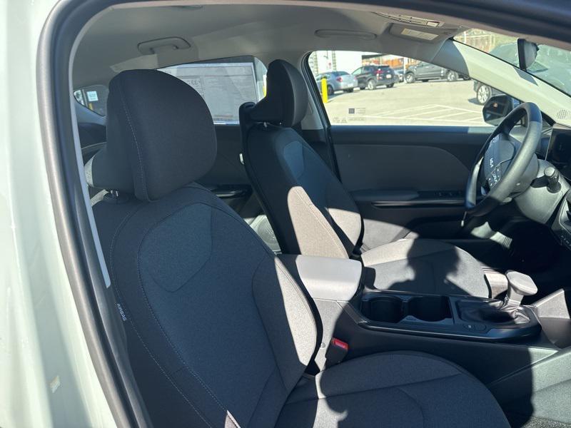 new 2025 Kia K4 car, priced at $23,099