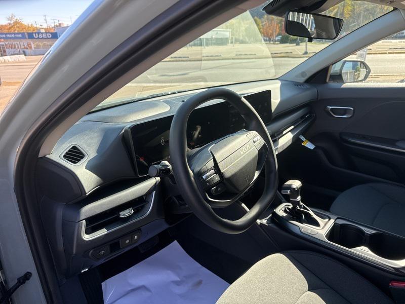 new 2025 Kia K4 car, priced at $23,099