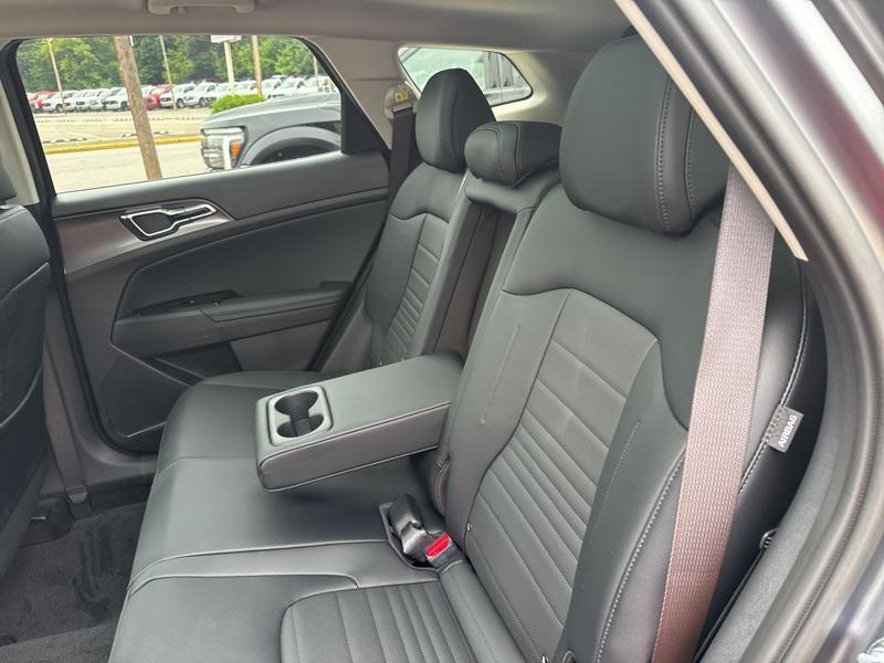 new 2025 Kia Sportage Hybrid car, priced at $36,457