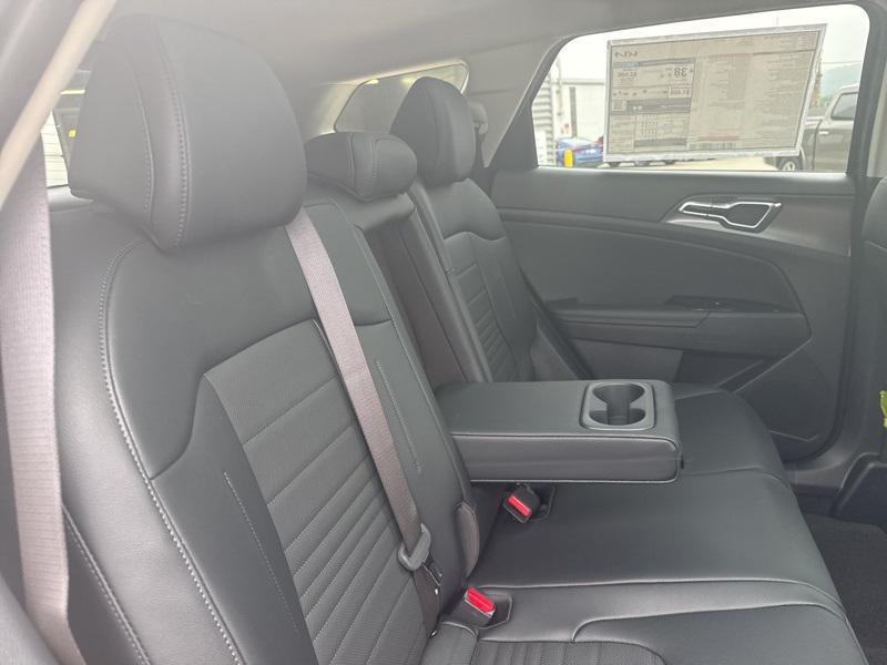 new 2025 Kia Sportage Hybrid car, priced at $36,457