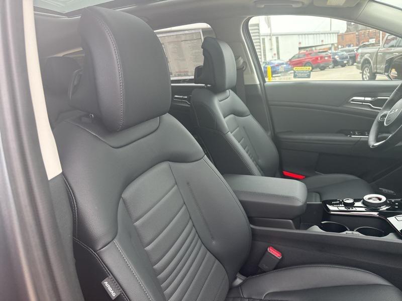 new 2025 Kia Sportage Hybrid car, priced at $36,457