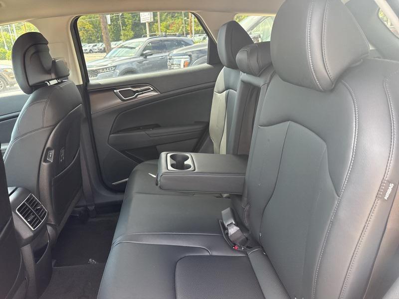 new 2025 Kia Sportage Hybrid car, priced at $31,513