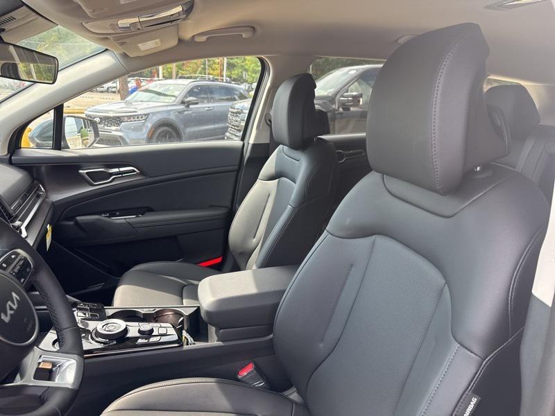 new 2025 Kia Sportage Hybrid car, priced at $31,513