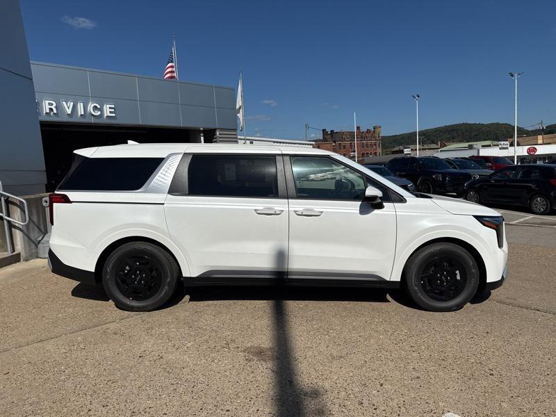 new 2026 Kia Carnival car, priced at $36,226