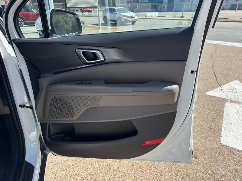 new 2026 Kia Carnival car, priced at $36,226