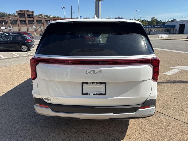 new 2026 Kia Carnival car, priced at $36,226