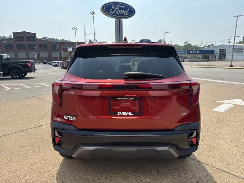 new 2025 Kia Seltos car, priced at $28,000