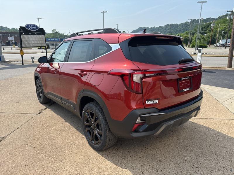 new 2025 Kia Seltos car, priced at $28,000