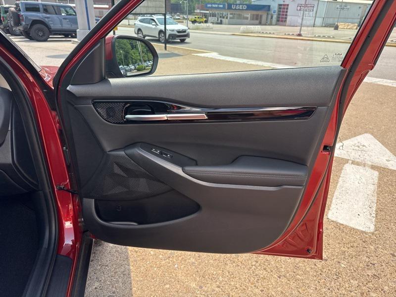 new 2025 Kia Seltos car, priced at $28,000