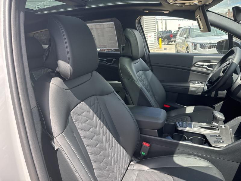 new 2026 Kia Sportage car, priced at $35,626