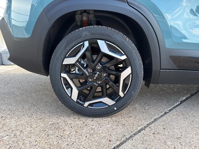 new 2026 Kia Seltos car, priced at $31,500