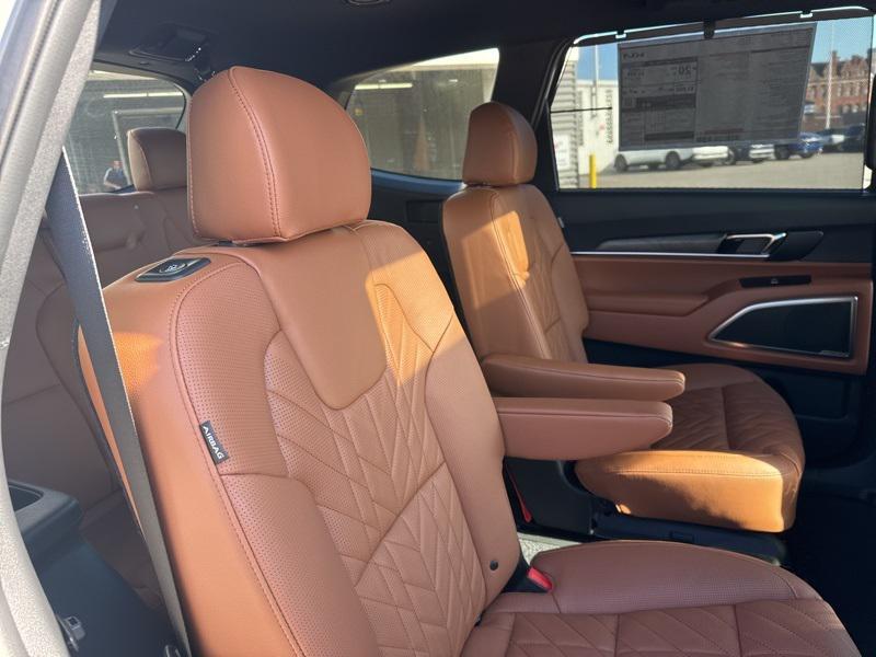 new 2025 Kia Telluride car, priced at $44,969