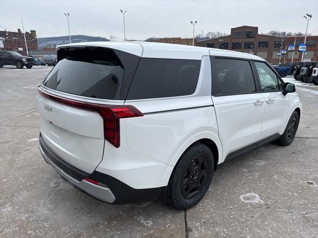 new 2025 Kia Carnival car, priced at $37,600