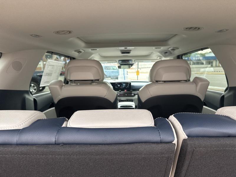 new 2026 Kia Carnival Hybrid car, priced at $52,521