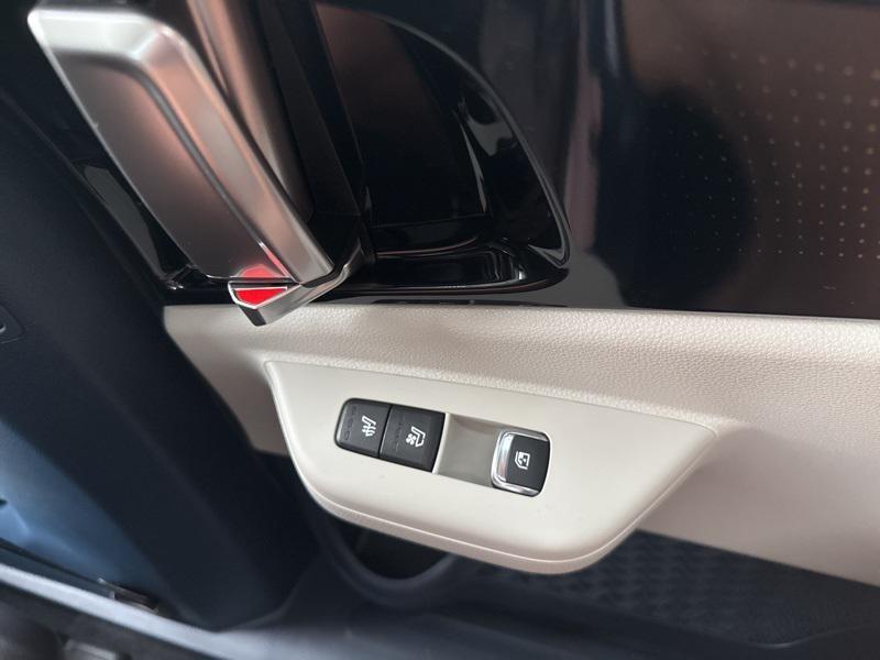 new 2026 Kia Carnival Hybrid car, priced at $52,521