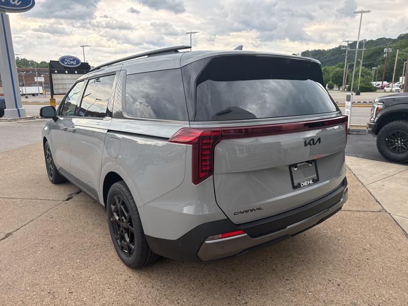 new 2026 Kia Carnival Hybrid car, priced at $52,521