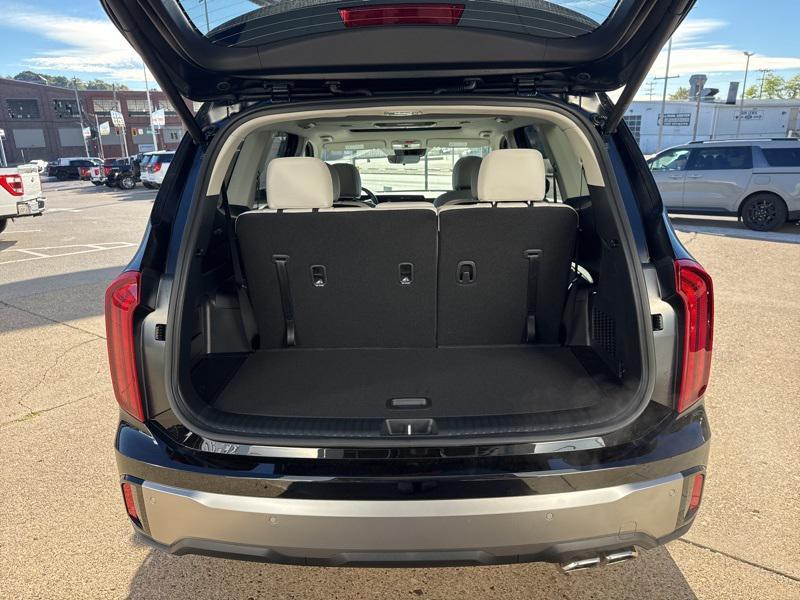 new 2025 Kia Telluride car, priced at $40,953