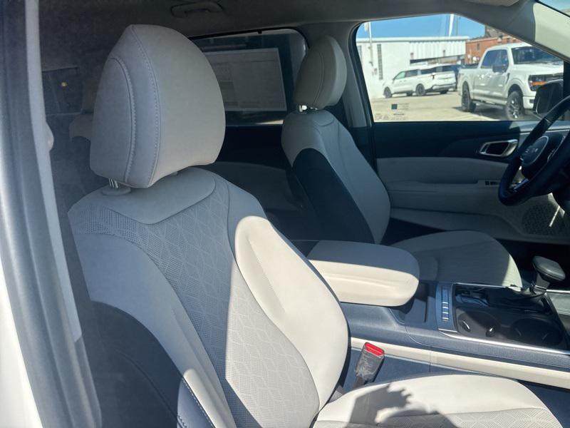 new 2026 Kia Carnival car, priced at $40,216