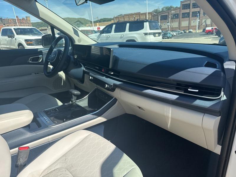 new 2026 Kia Carnival car, priced at $40,216