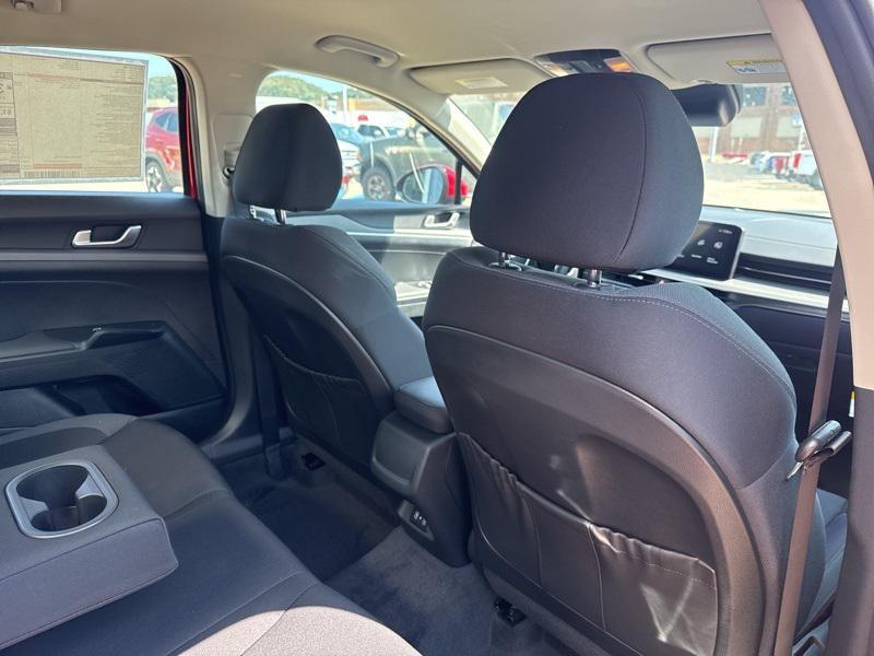 new 2025 Kia K5 car, priced at $25,884