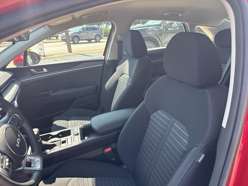 new 2025 Kia K5 car, priced at $25,884