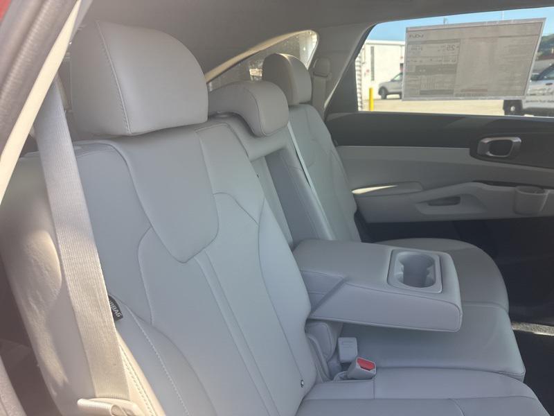 new 2025 Kia Sorento car, priced at $34,360