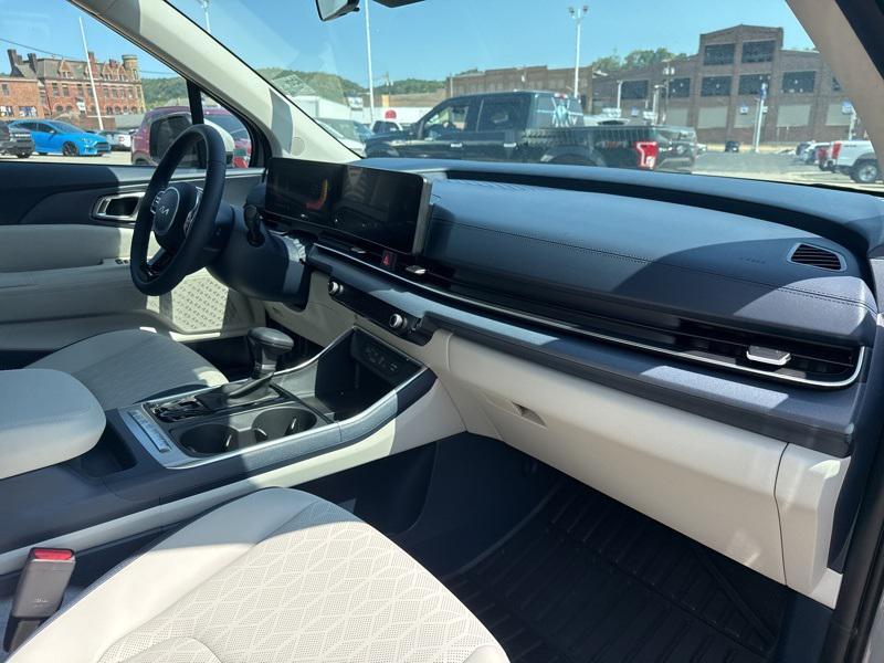 new 2026 Kia Carnival car, priced at $40,245