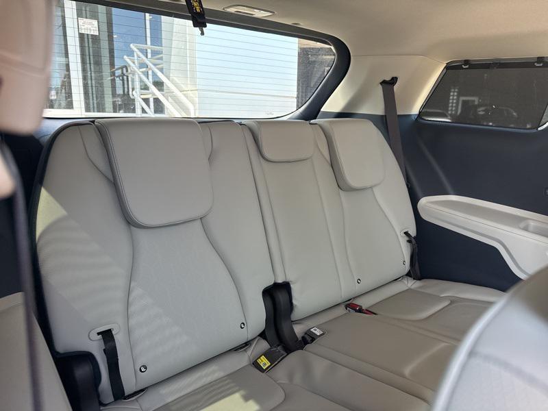 new 2026 Kia Carnival car, priced at $40,245