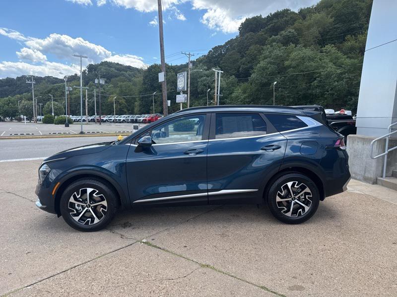 used 2025 Kia Sportage Hybrid car, priced at $31,215