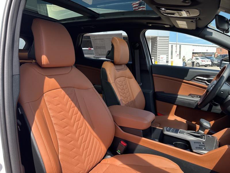 new 2026 Kia Sportage car, priced at $32,100