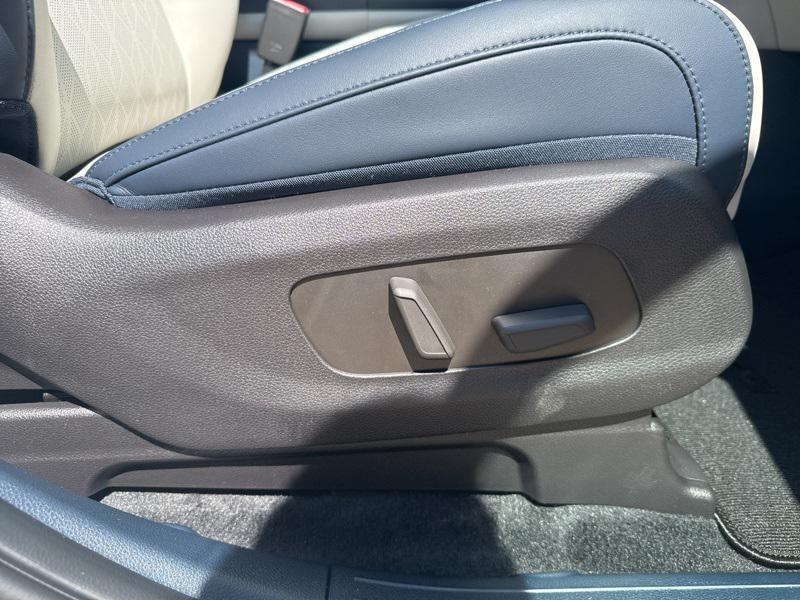 new 2026 Kia Carnival car, priced at $40,382