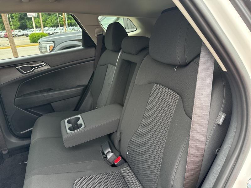 new 2025 Kia Sportage Hybrid car, priced at $29,427