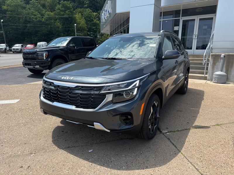 new 2025 Kia Seltos car, priced at $25,418