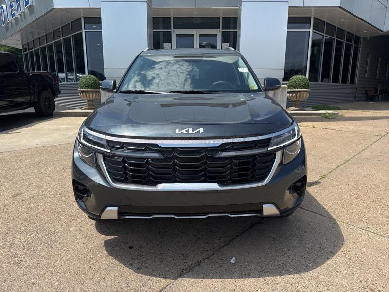 new 2025 Kia Seltos car, priced at $25,418