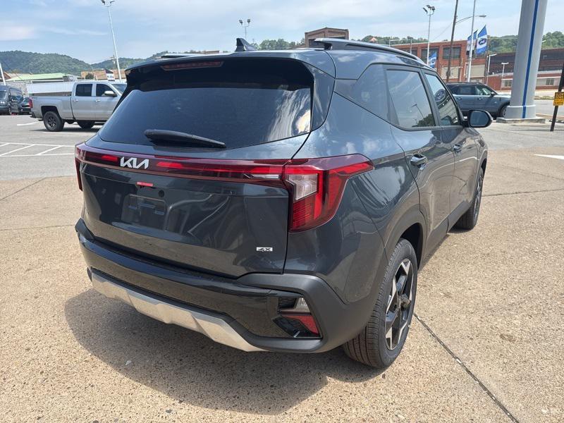 new 2025 Kia Seltos car, priced at $25,418