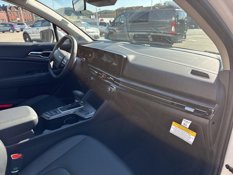 new 2026 Kia Sportage car, priced at $32,659