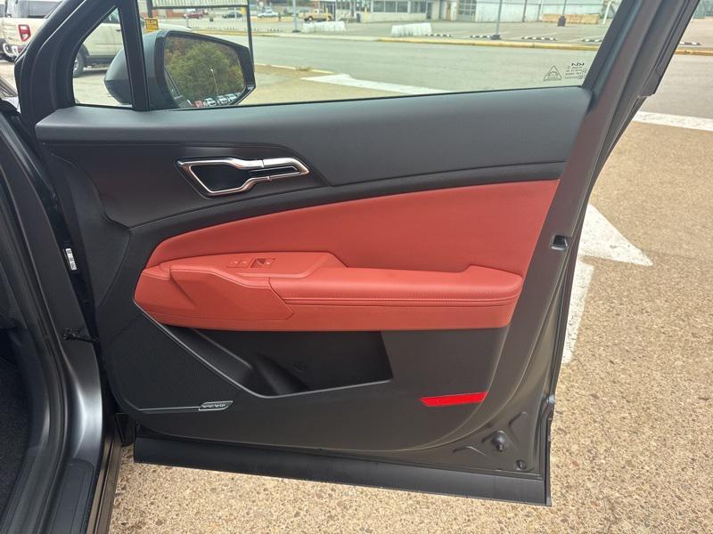 new 2026 Kia Sportage Hybrid car, priced at $40,800