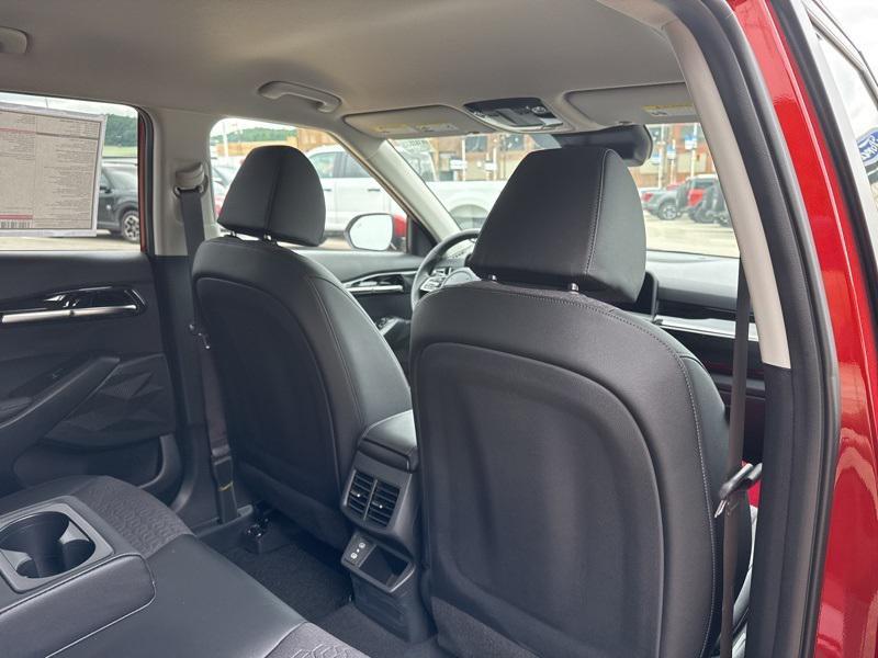 new 2025 Kia Seltos car, priced at $28,400