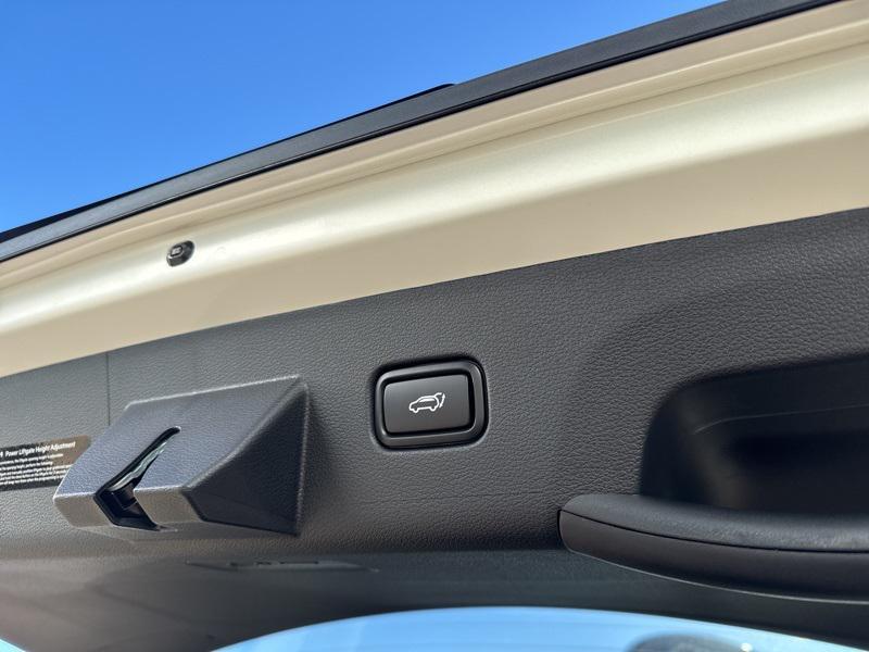 new 2026 Kia Sportage Hybrid car, priced at $35,000