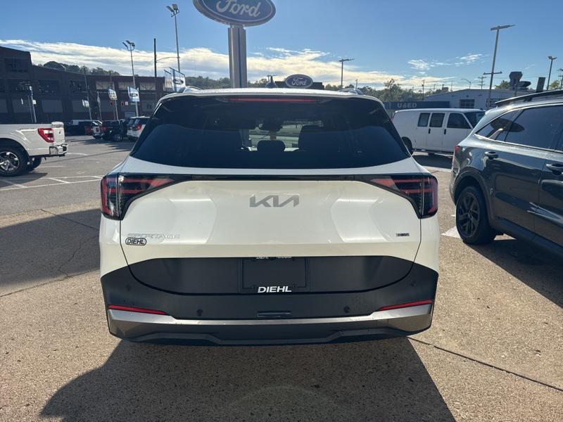 new 2026 Kia Sportage Hybrid car, priced at $35,000