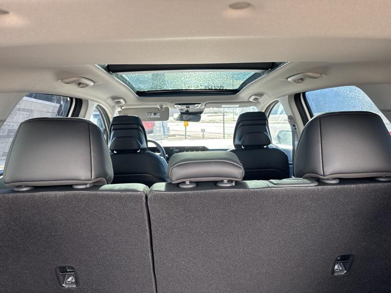 new 2026 Kia Sportage Hybrid car, priced at $35,000