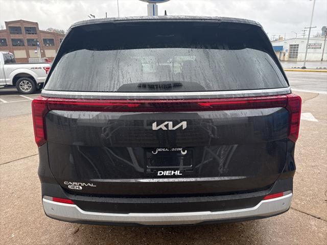 new 2025 Kia Carnival car, priced at $39,600