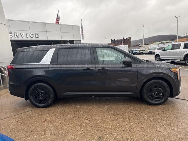 new 2025 Kia Carnival car, priced at $39,600