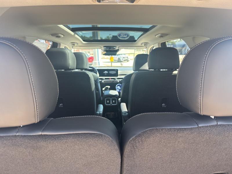 new 2026 Kia Sorento car, priced at $44,300