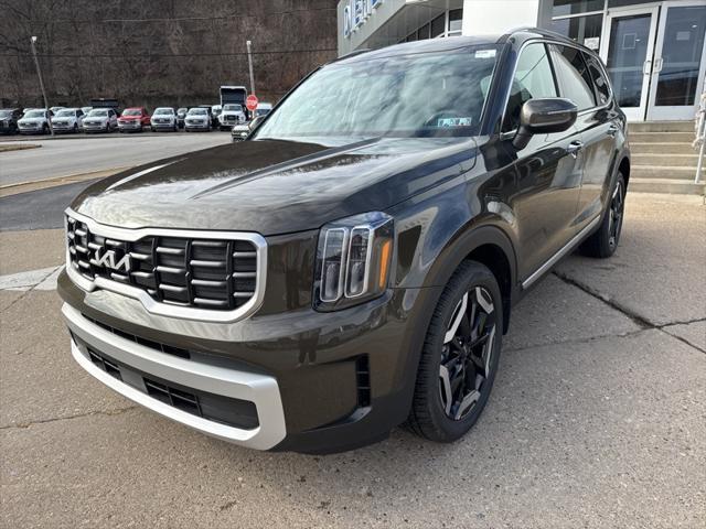 new 2025 Kia Telluride car, priced at $42,960