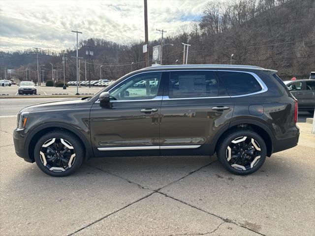 new 2025 Kia Telluride car, priced at $42,960