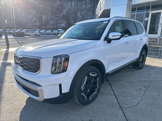 new 2025 Kia Telluride car, priced at $43,455