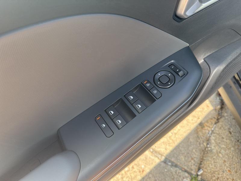 new 2025 Kia K4 car, priced at $22,694