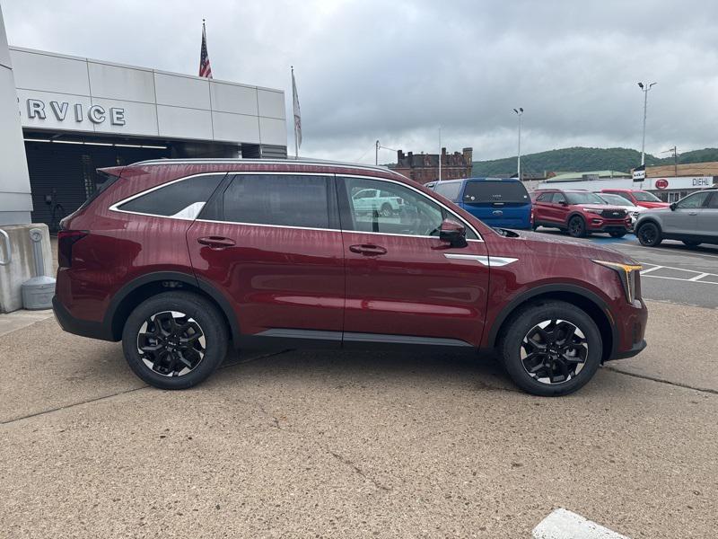 new 2025 Kia Sorento car, priced at $35,500