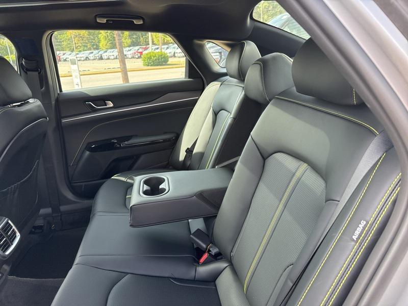 new 2026 Kia K5 car, priced at $37,000